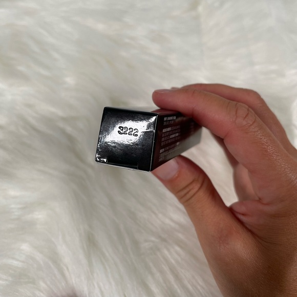 NWT - IL MAKIAGE Infinity Long Wear Matte Lip Cream - Picture 11 of 16